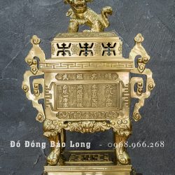 Đỉnh vuông Tai Triện bằng đồng vàng catut cao 60cm
