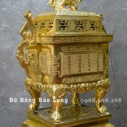Đỉnh vuông Tai Triện bằng đồng vàng catut cao 60cm