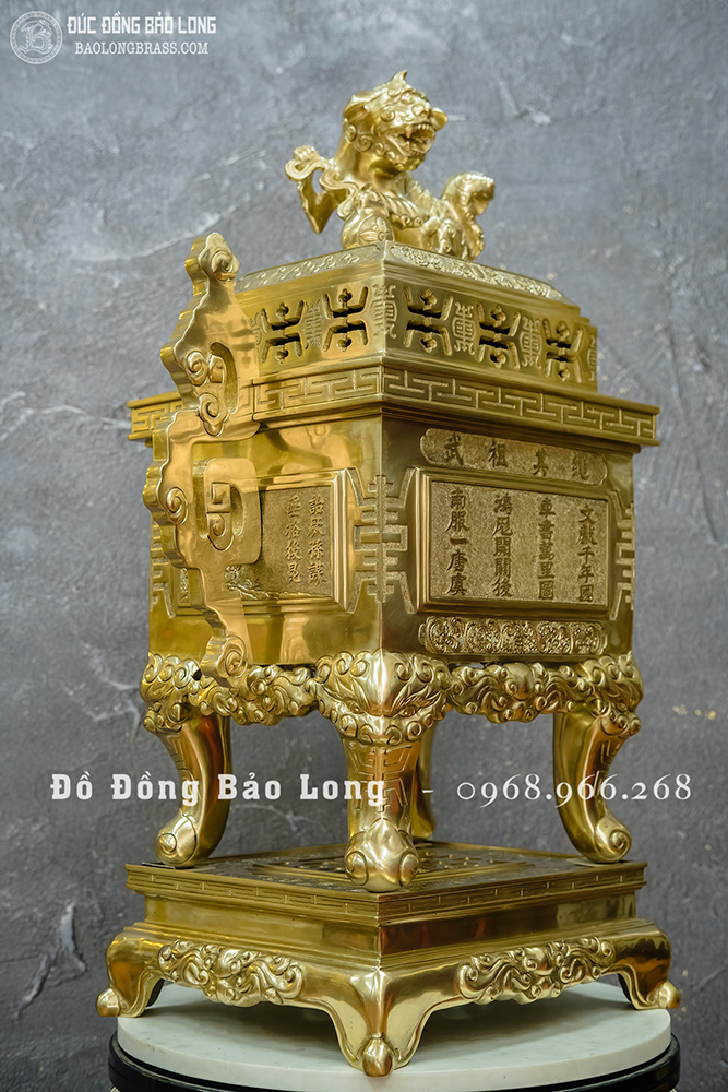 Đỉnh Vuông Tai Triện Bằng Đồng Vàng Catut Cao 60Cm