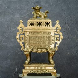 Đỉnh Vuông Tai Triện Bằng Đồng Vàng Catut Cao 60Cm