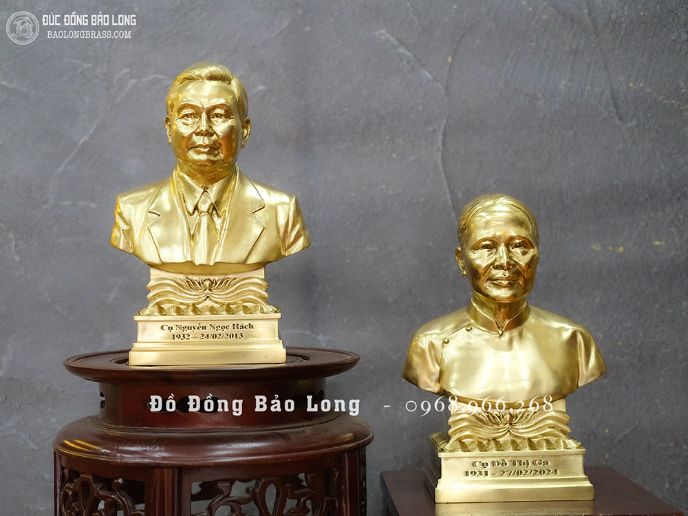 Đúc Tượng Chân Dung Ông Bà Bằng Đồng Vàng Cao 30Cm