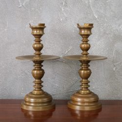 Cặp Chân Nến Đồng Vàng Cao 41Cm Trơn Màu Trầm Cổ