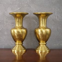 Đôi Lọ Hoa Trơn Miệng Loe Bằng Đồng Vàng Catut Cao 38Cm