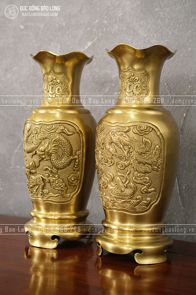 Đôi lọ hoa Tứ Linh chữ Lộc bằng đồng vàng mộc 38cm