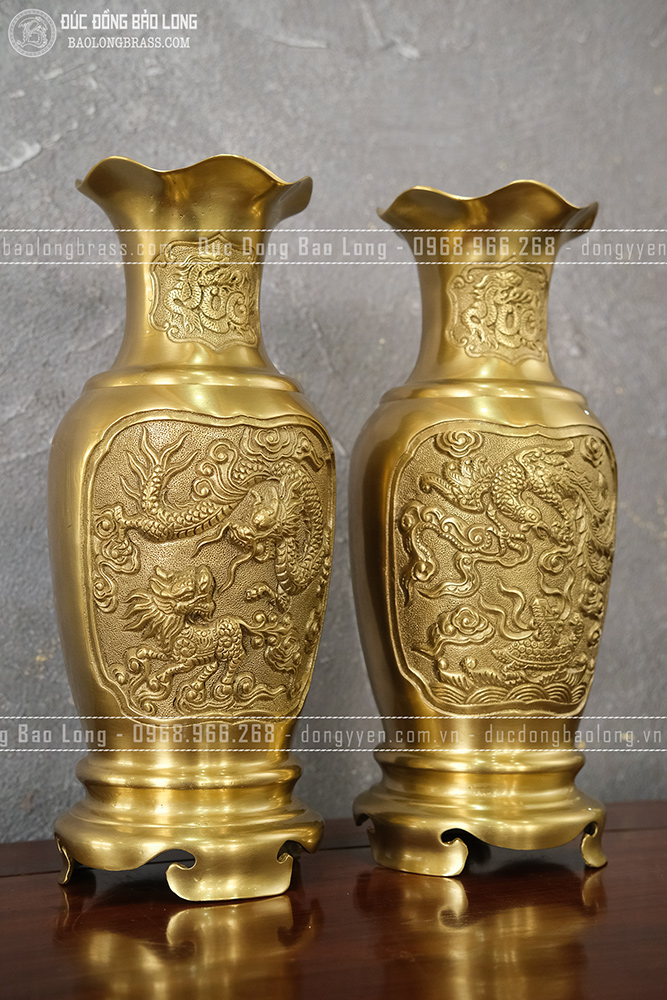Đôi lọ hoa Tứ Linh chữ Lộc bằng đồng vàng mộc 38cm