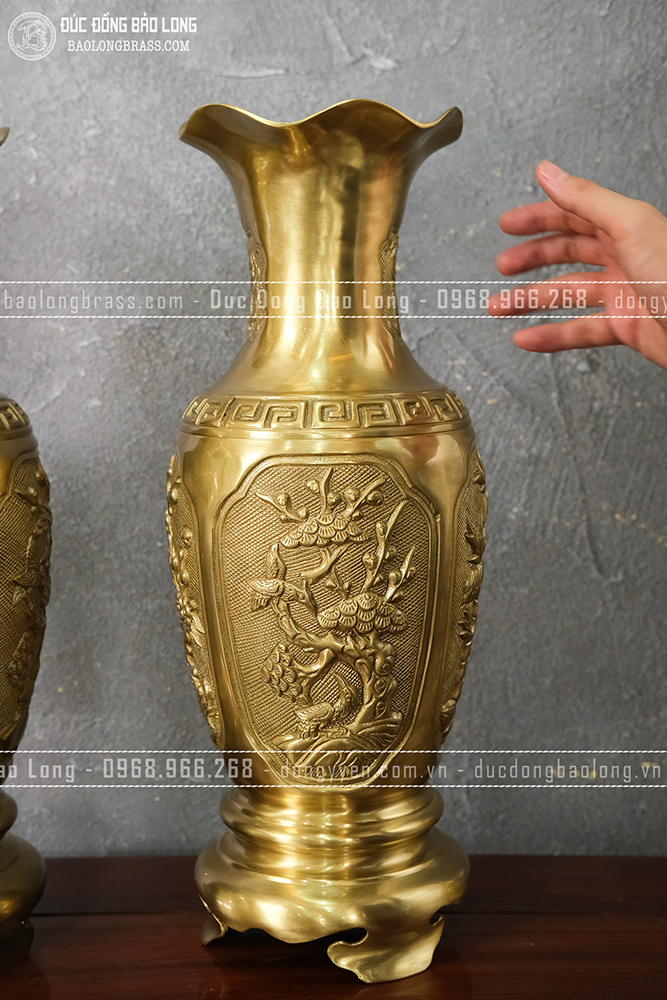 Đôi Lọ Tứ Quý bằng đồng vàng cao 50cm