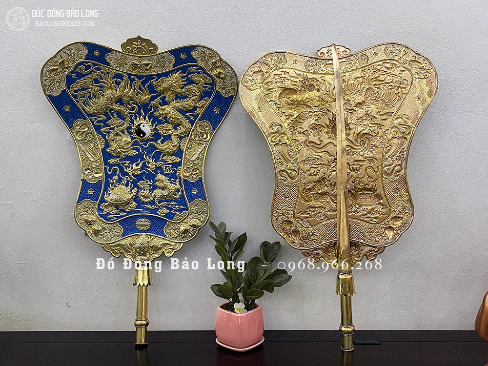 Quạt Ba Tiêu Bằng Đồng Vàng 78cm x 50cm Giá Đỡ Gỗ Lim
