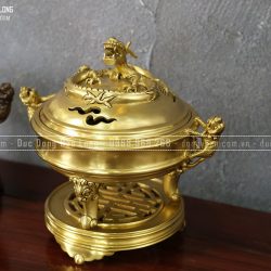 Lư Xông Trầm Nắp Rồng Cuộn Bằng Đồng Cao 24Cm