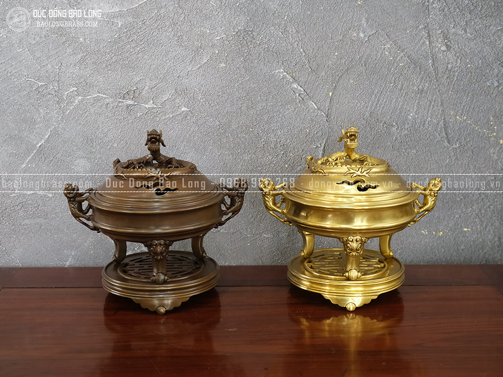 Lư Xông Trầm Nắp Rồng Cuộn Bằng Đồng Cao 24Cm