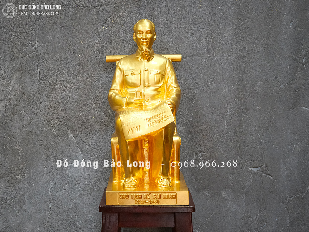 Tượng Đồng Bác Hồ Ngồi Đọc Báo Bằng Đồng Dát Vàng 24k Cao 50Cm